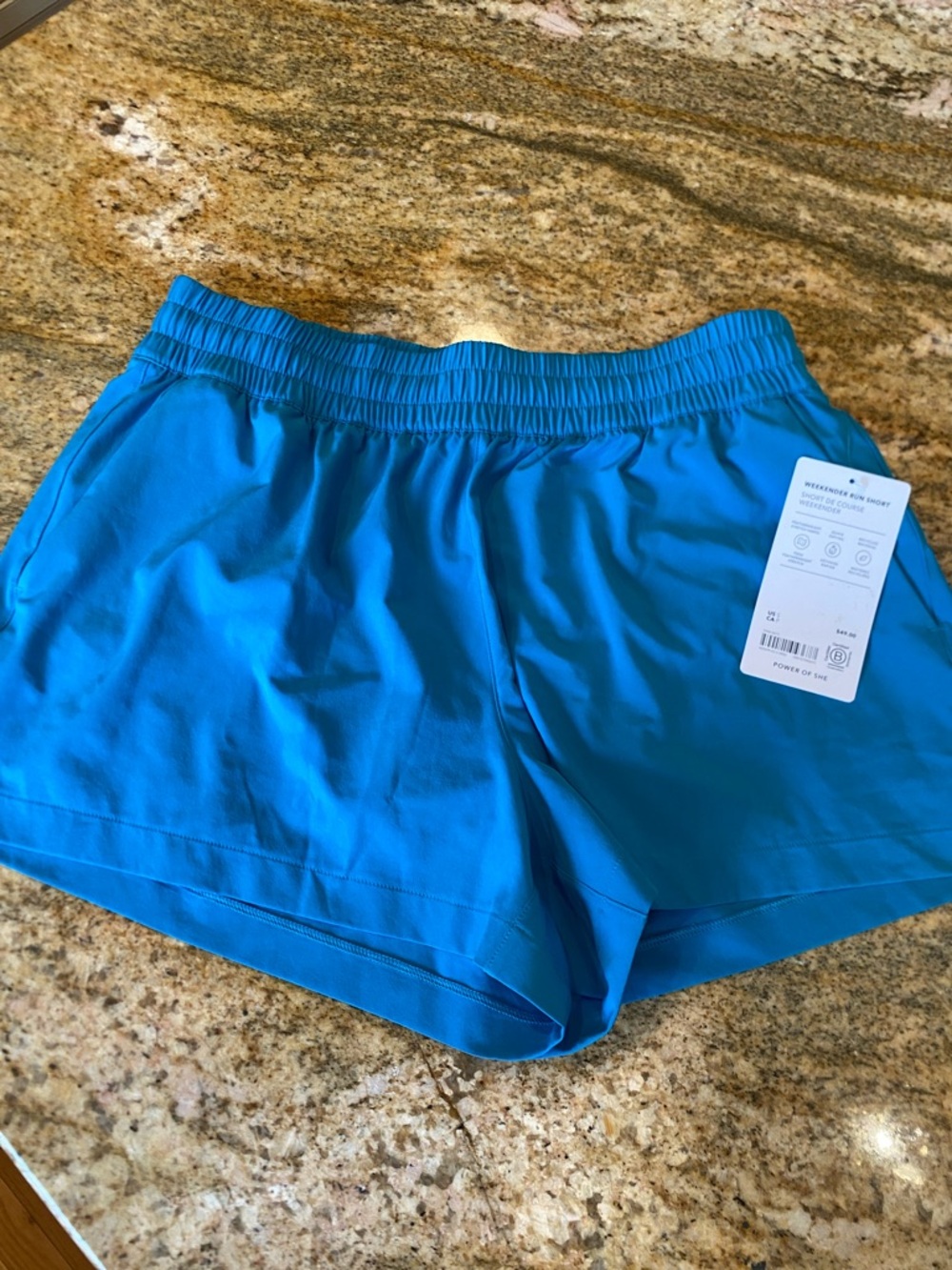 Athleta Weekender Short - color is  PACIFICA-  Women's small